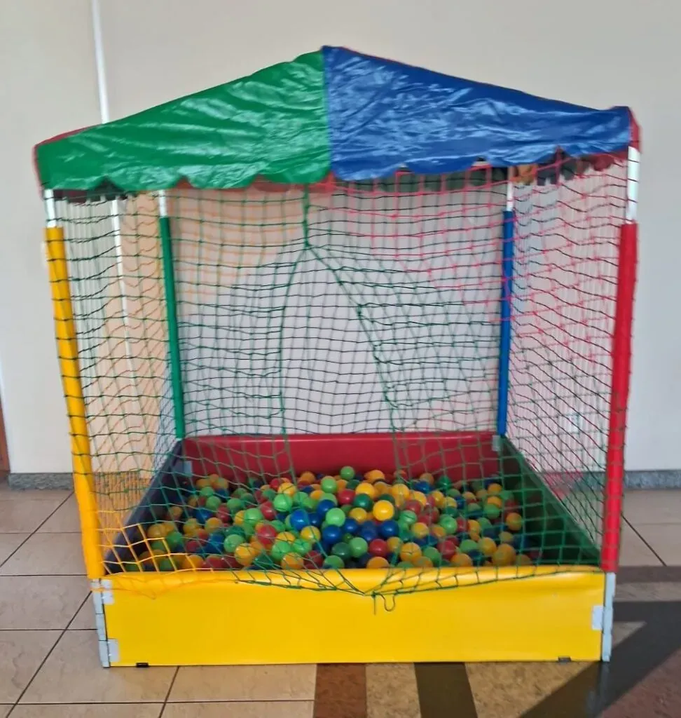 Quanto custa a locação de uma piscina de bolinhas
