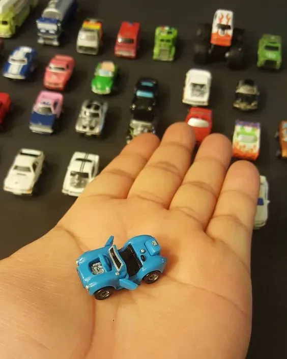 Descubra o encanto dos brinquedos antigos.