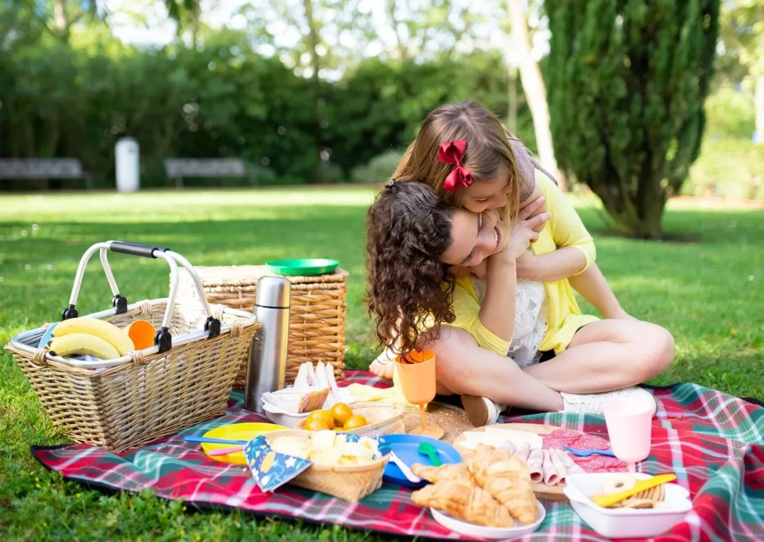 Um Dia de Piquenique Mágico: Um Guia Passo a Passo para o Piquenique Infantil Perfeito