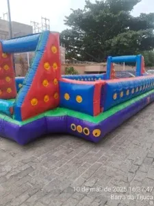 ALuguel de futebol de sabao inflavel 10x5 metros RJ