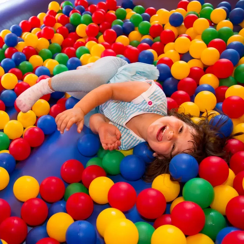 Garanta Diversão Sem Limites: Aluguel de Brinquedos!