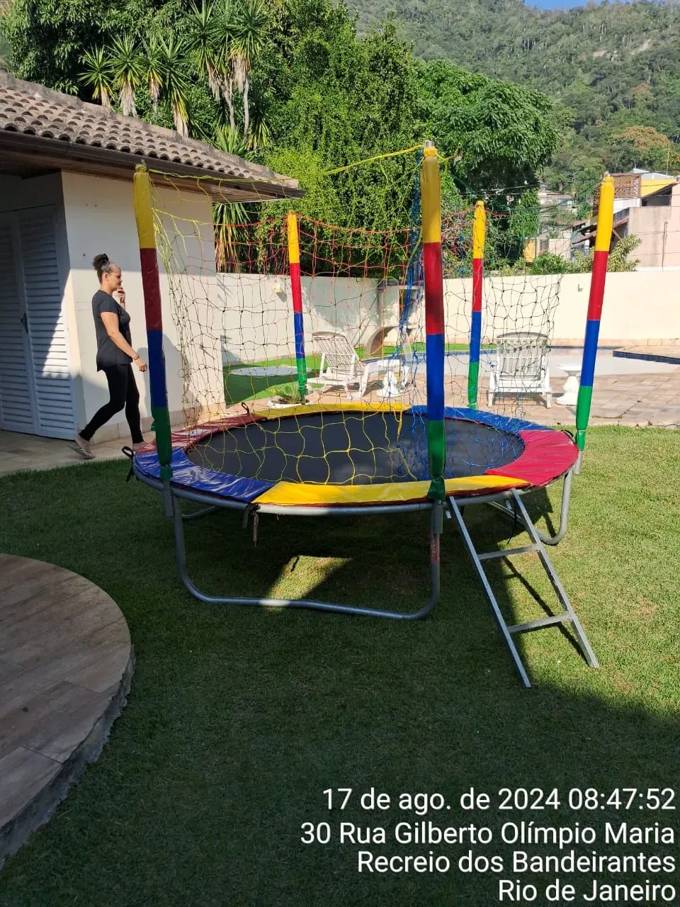 Pula pula grande 3,66m para festa infantil no Rio de Janeiro — Aluguel de Sonhos